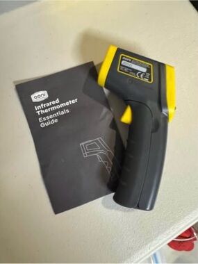 Ooni Infrared Thermometer and premium natural fire starter pack